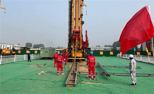 20241023306403.jpg 山東濟(jì)寧舉辦全國(guó)礦山鉆探(應(yīng)急救援)技能競(jìng)賽(圖1)