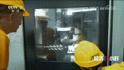 央視再次報道葆德,打造生產(chǎn)性服務(wù)業(yè)“新引擎!“(圖3)