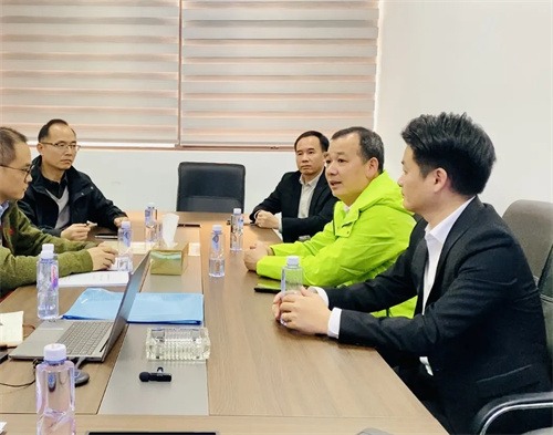 薩震節(jié)能空氣壓縮機(jī)與合肥通用機(jī)電產(chǎn)品檢測(cè)院聯(lián)合舉行一級(jí)能效空氣壓縮機(jī)站房掛牌儀式(圖9)