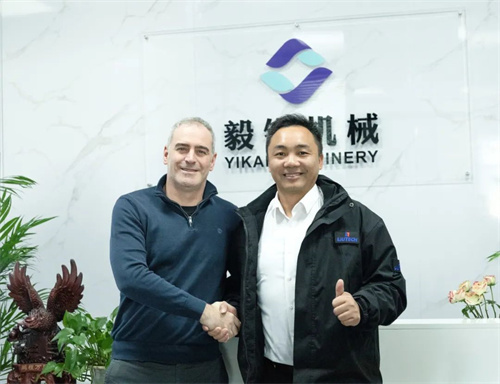 工業(yè)空氣部副總裁來(lái)訪柳泰克：攜手經(jīng)銷(xiāo)商，共鑄輝煌(圖2)