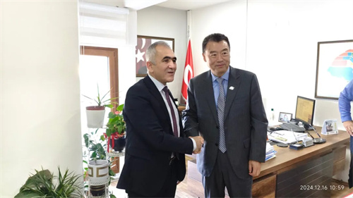 20241218568813.jpg 開山集團壓縮機業(yè)務(wù)板塊海外公司年會在土耳其Izmir召開(圖5)