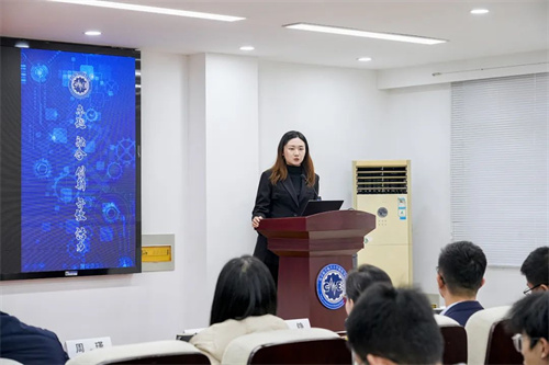 南京航空航天大學(xué)機(jī)電學(xué)院2024年“斯可絡(luò)獎(jiǎng)勵(lì)基金”頒獎(jiǎng)典禮(圖3)