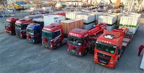 20250109527262.jpg 科瑞油氣多臺(tái)套燃驅(qū)壓縮機(jī)組下線交付(圖1)