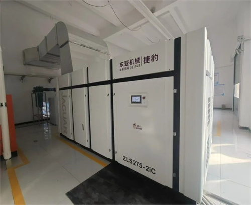 東亞機械助力水泥行業(yè)首個捷豹一級能效空壓站成功掛牌(圖6)