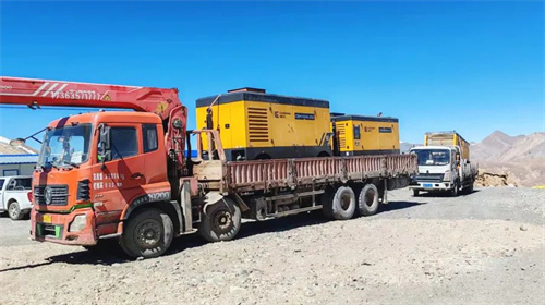 柳工三臺移動螺桿空氣壓縮機成功通過高原惡劣環(huán)境測試(圖1)