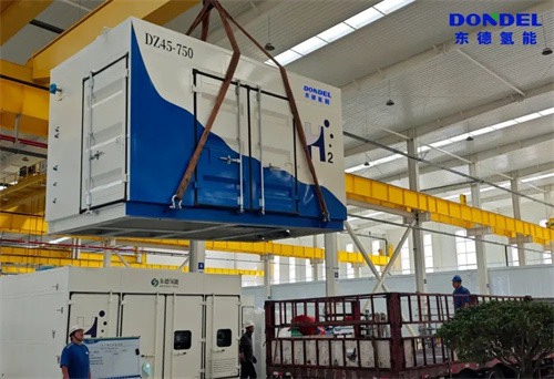 東德氫能自主研發(fā)隔膜壓縮機組啟動至內(nèi)蒙古鄂爾多斯(圖1)