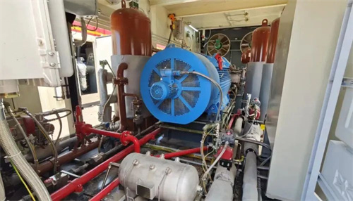 20250623640339.jpg 成都壓縮機分公司在塔里木油田克拉采油氣管理區(qū)克深904井投入(圖1)