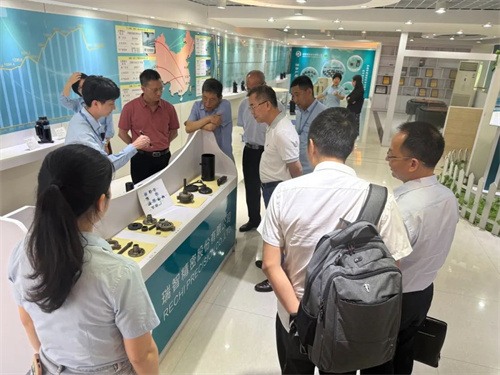 小型低噪聲高效環(huán)保壓縮機(jī)關(guān)鍵技術(shù)與應(yīng)用科技成果評(píng)估圓滿成功_(圖3)