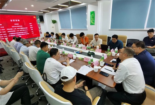 中國(guó)通用機(jī)械工業(yè)協(xié)會(huì)壓縮機(jī)分會(huì)召開集團(tuán)標(biāo)準(zhǔn)初稿研討會(huì)(圖1)