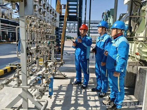 20251124153613.jpg 南通星項目核心設(shè)備壓縮機框架成功駕駛(圖1)