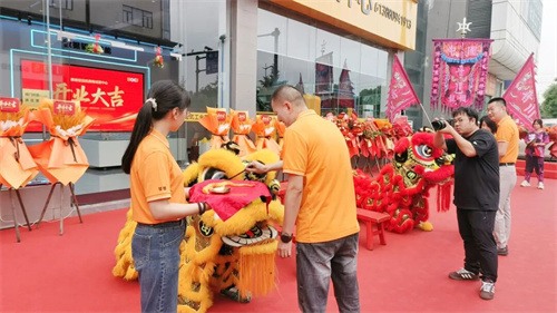 寶德空壓機西南運營中心開業(yè)儀式隆重舉行(圖2)