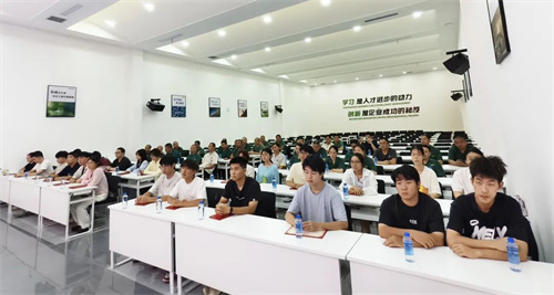 伊普思愛心基金委員會開展“溫暖員工家園、愛筑企業(yè)靈魂”愛心基(圖2)