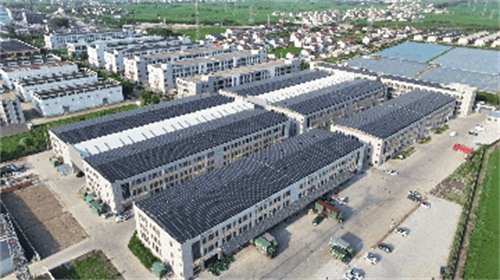 20250828107363.jpg 伊山鎮(zhèn)全力趕制空氣壓縮機配件(圖1)