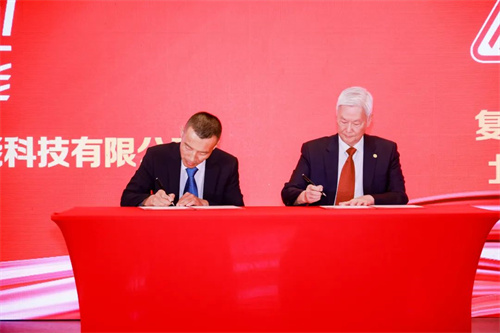 復(fù)生集團(tuán)“全國空氣壓縮系統(tǒng)節(jié)能專家巡回研討會(huì)”太原站成功舉辦(圖5)