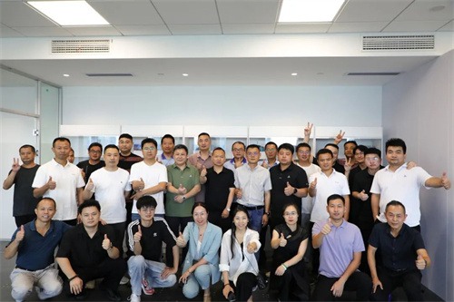 英威騰南昌辦事處隆重開業(yè)(圖3)